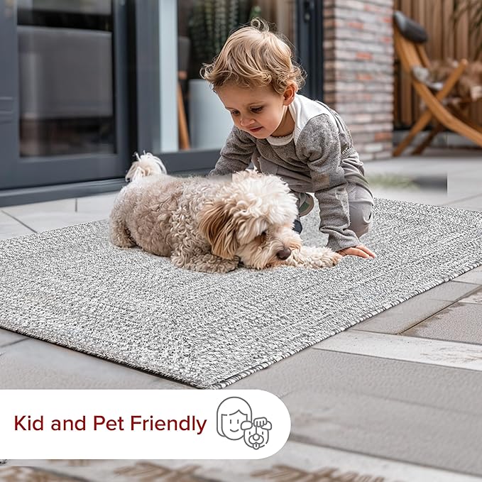 nuLOOM Oval 4' x 6' Solid Hand Braided Indoor/Outdoor Area Rug, Pet-Friendly, High Traffic, Weather Resistant, for Patio, Balcony, Bedroom, Living, Dining Room, Wynn Salt and Pepper