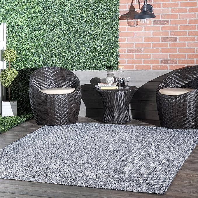 nuLOOM Oval 3' x 5' Solid Hand Braided Indoor/Outdoor Area Rug, Pet-Friendly, High Traffic, Weather Resistant, for Patio, Balcony, Bedroom, Living, Dining Room, Wynn Navy